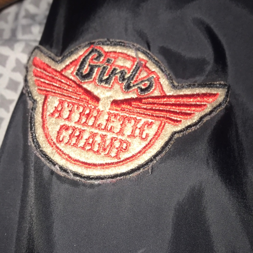 jacket - Picture 4 of 7